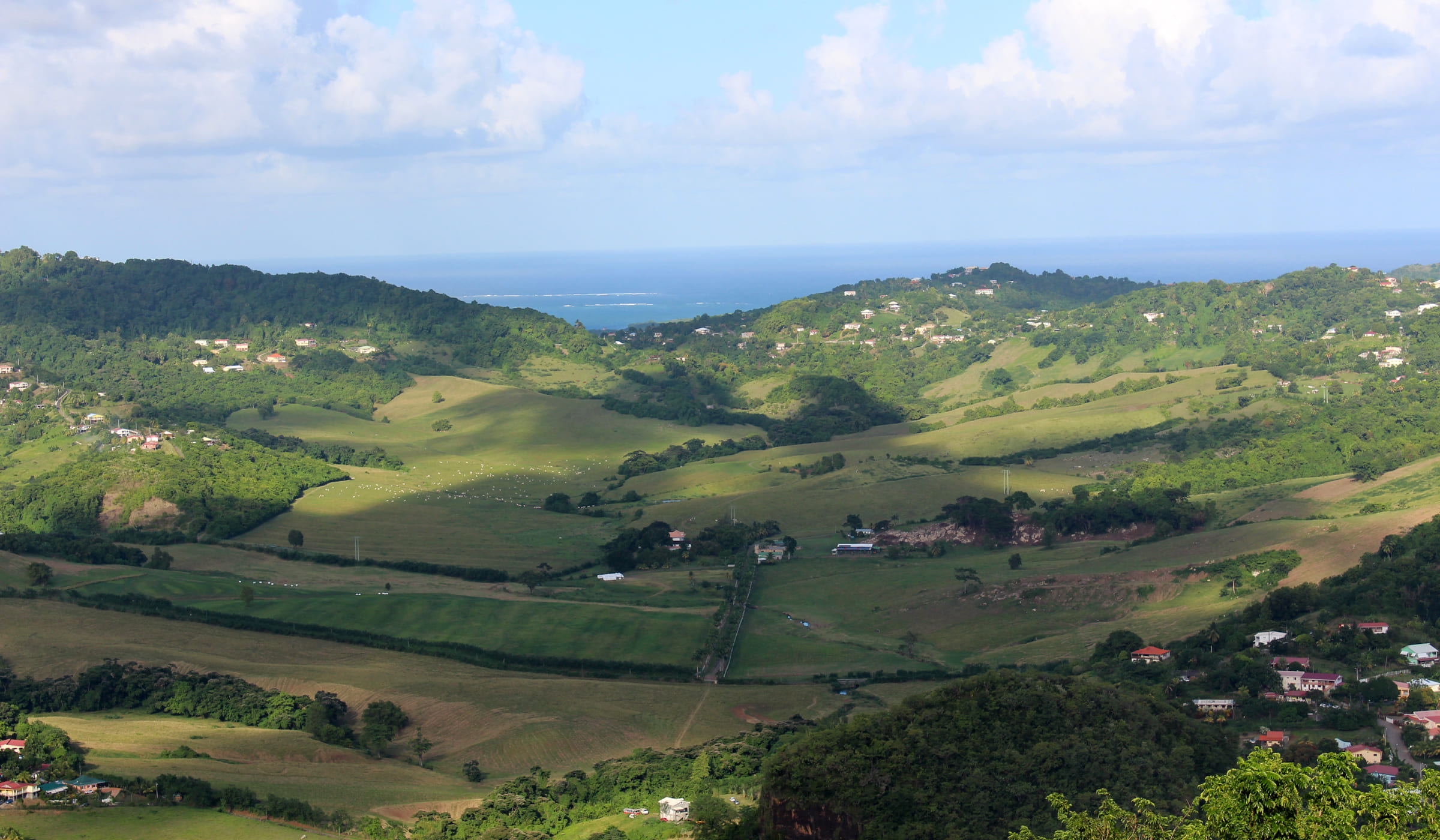 Vue panoramique sur les falaises du sud