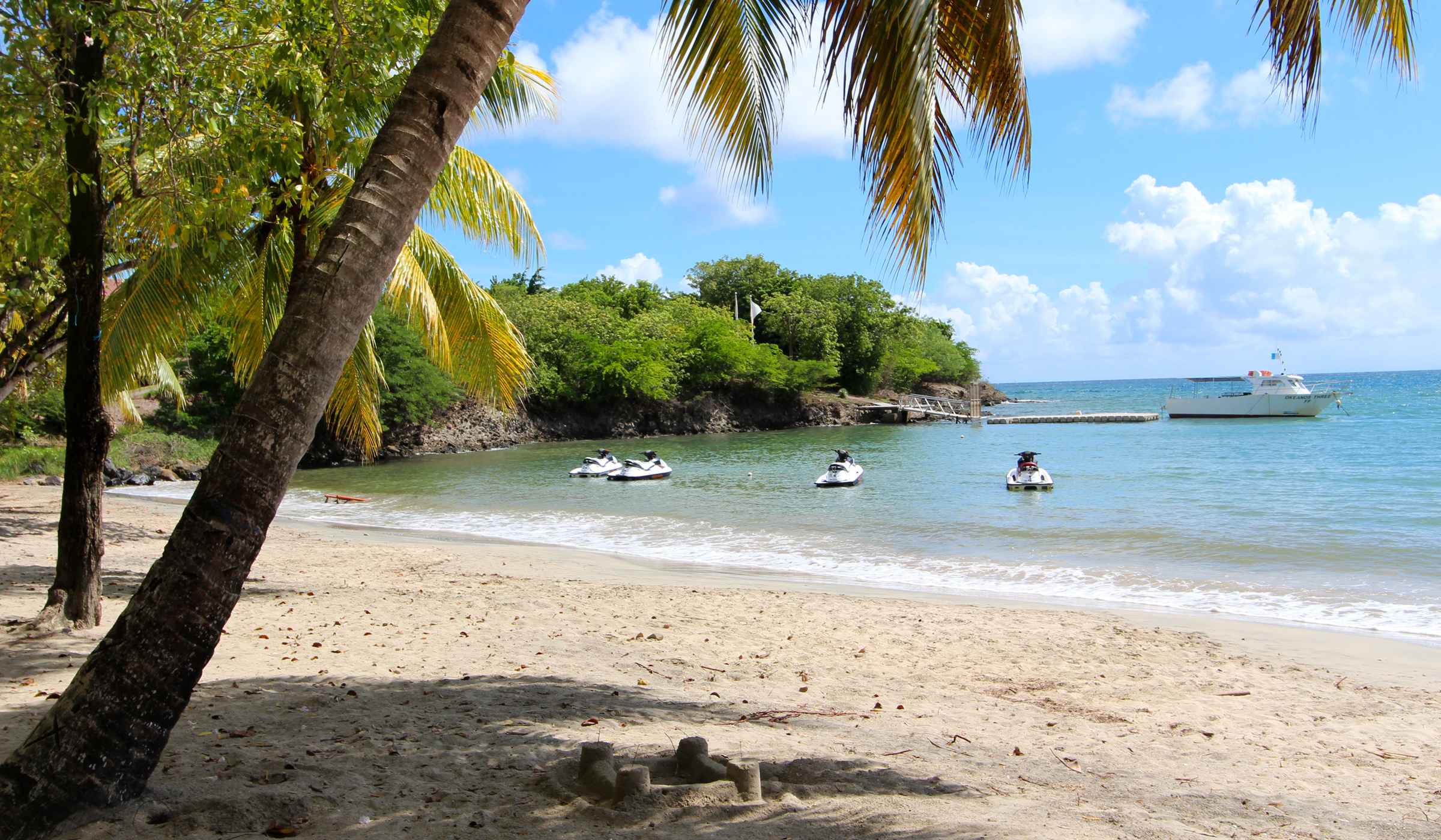Anse Pont Café