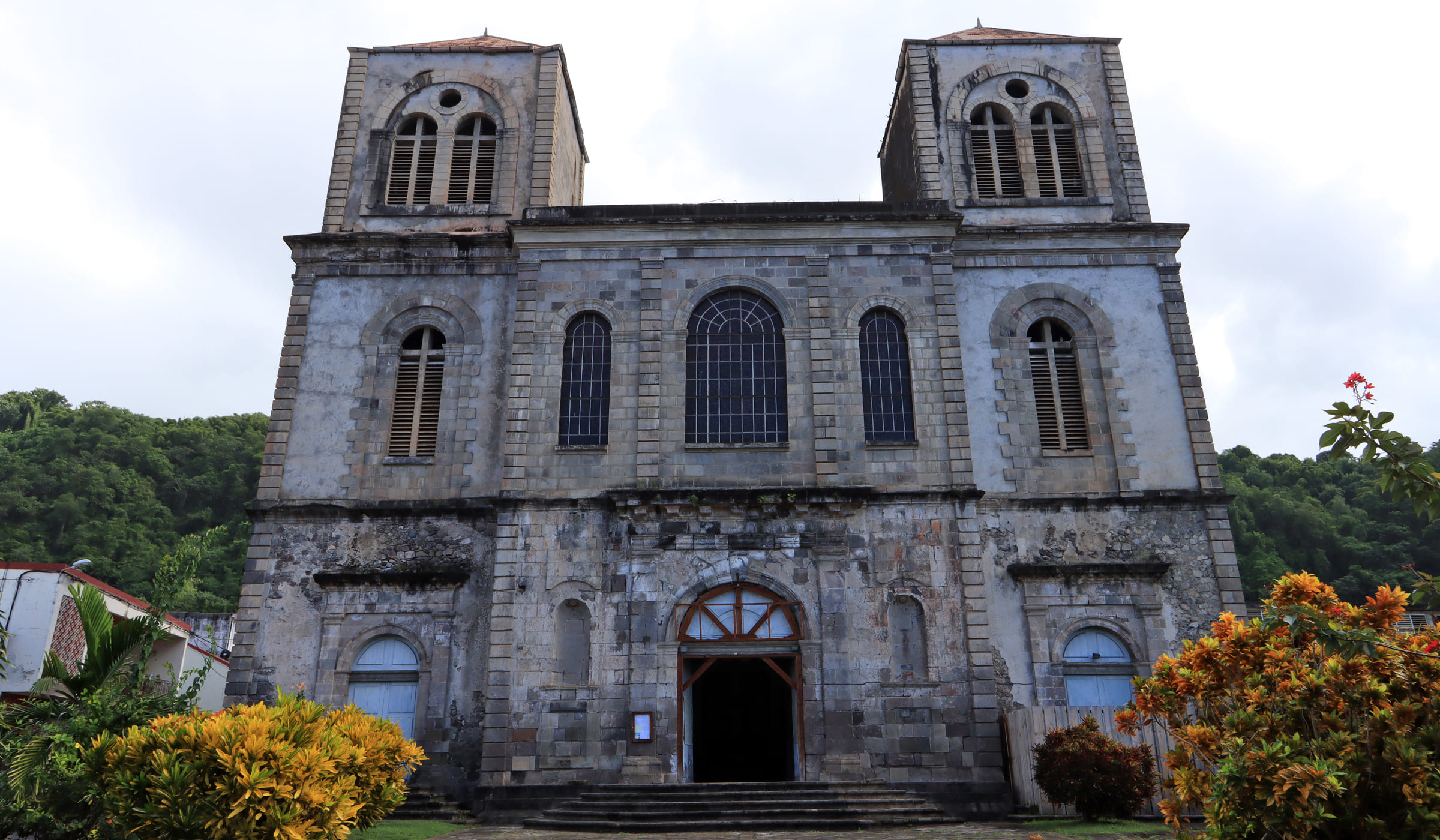 Facade of the Mouillage Church