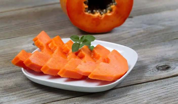 Papaya cut in pieces