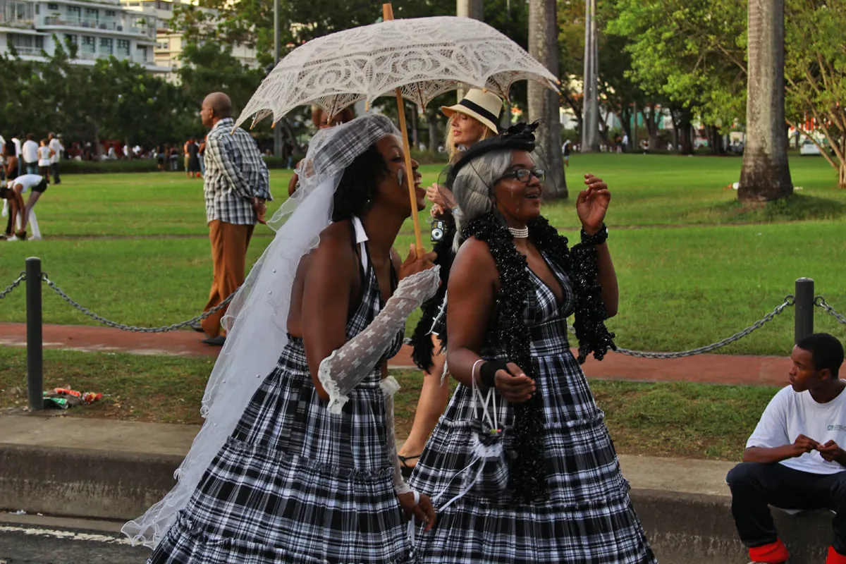 Guiablesses, “mourning” the death of King Vaval