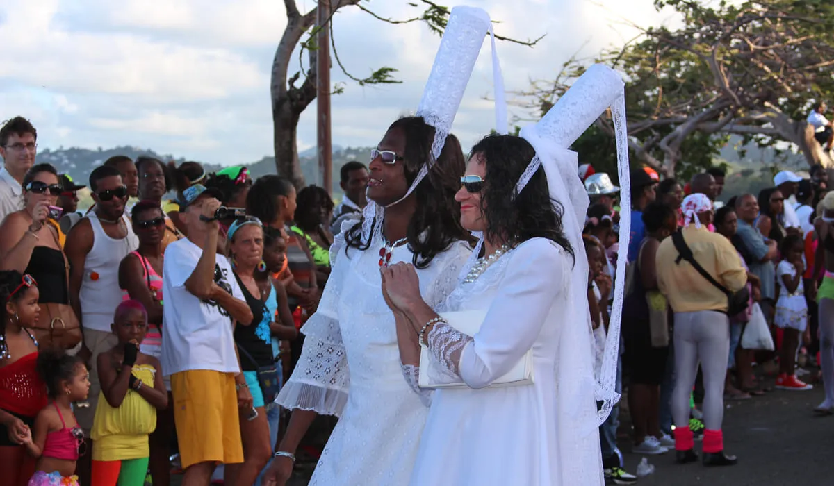 Burlesque wedding on Shrove Monday