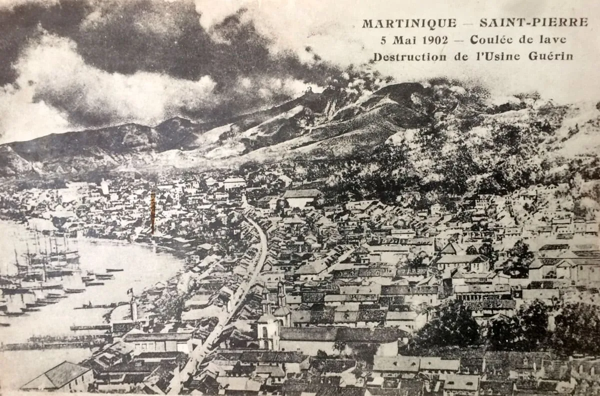 Coulée de lave le 5 mai